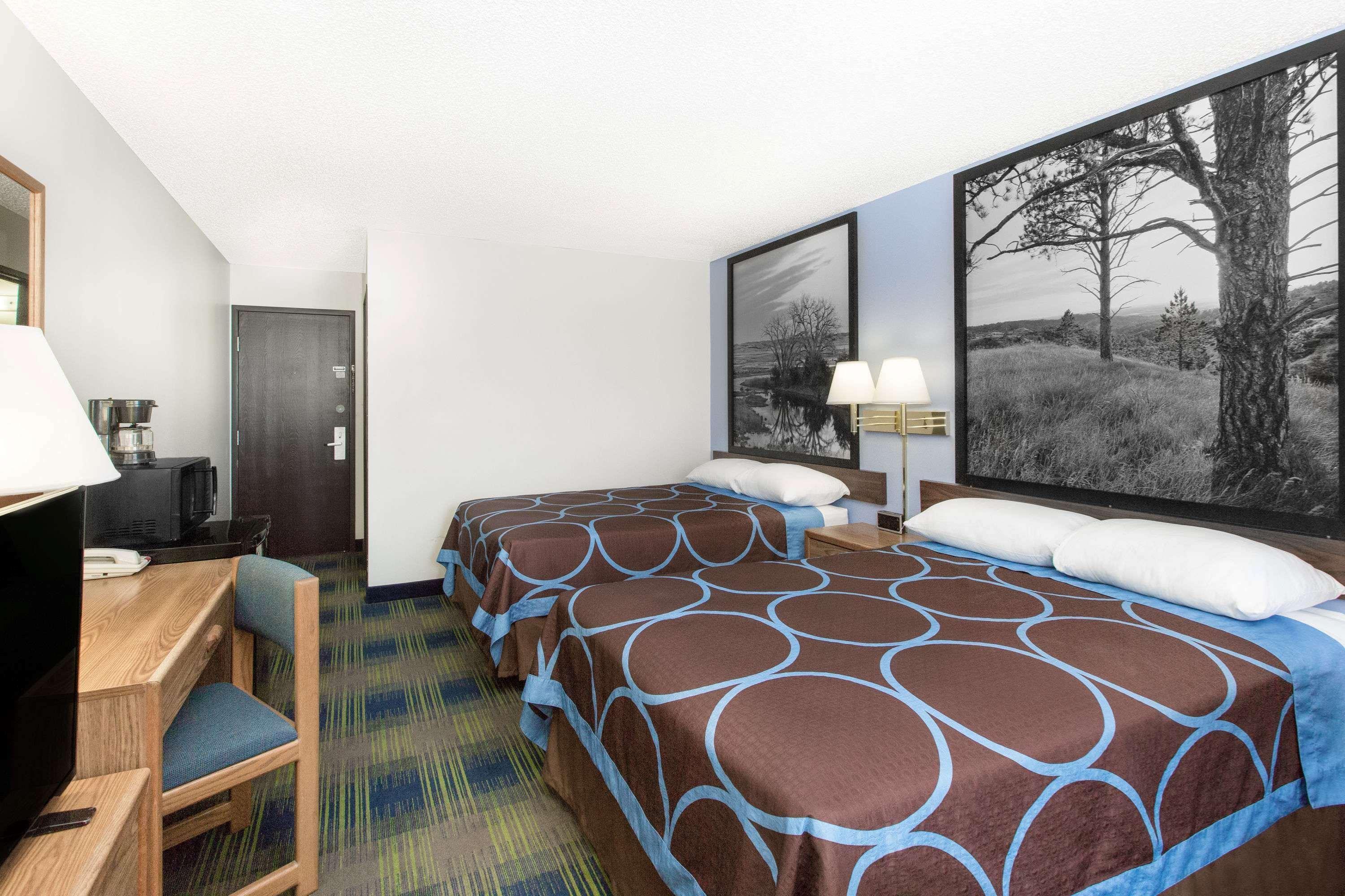 Super 8 By Wyndham Columbus Motel Dış mekan fotoğraf